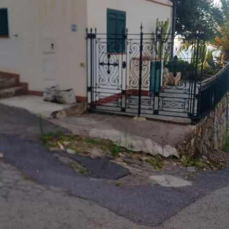 With 2 Bedrooms In With Wonderful Sea View And Enclosed Garden 200 M From The Beach * 欧斯佩达蒂